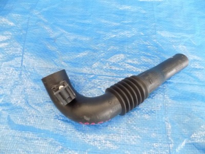 Труба шланг повітрозабірник повітря chevrolet spark 09-15 фото №1