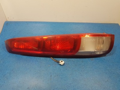 Nissan x-trail t30 лампа задня ліва зовнішня фото №1