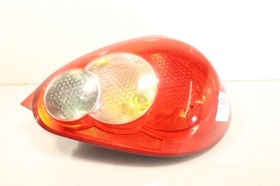 Лампа правая задняя toyota aygo i hb фото №1