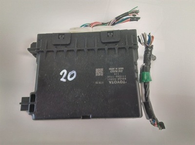 Lexus модуль бортовий комп'ютер блок керування is 300h 2.5l фото №1