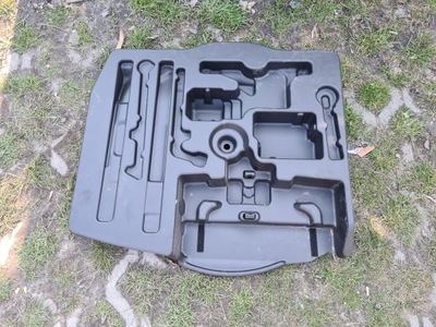 Lexus ux вкладыш багажника фото №1