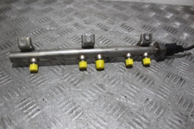 Молдинг упорскування bmw 1 118i e87 2.0 фото №1