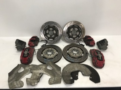 Stelvio quadrifoglio 2.9 510km суппорты тормозные диски kpl фото №1