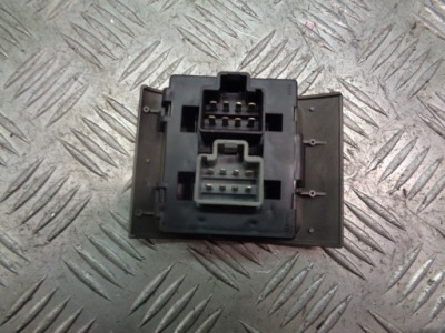 Панель управление стекло правый задняя pt cruiser фото №1