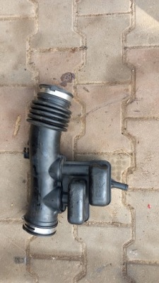 Труба воздуха nissan quest 3.5b 05r kombi фото №1