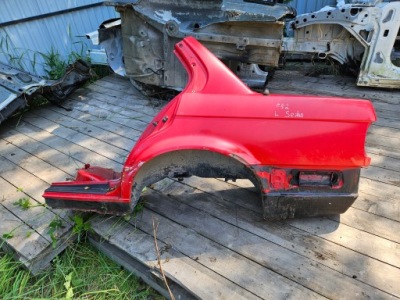 Чверть ліва задня bmw e30 sedan фото №1