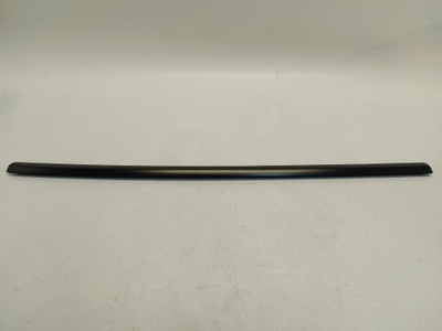 Tesla model 3 lift 2024 highland молдинг ущільнювач права задня фото №1