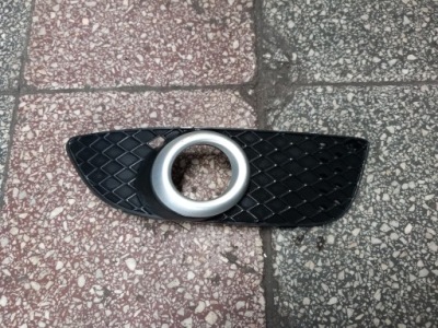 Mitsubishi lancer x 2007-2016 права решітка бампер фото №1