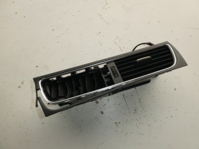 Audi a4 b8 решётка обдув средняя 8t1820951c фото №1
