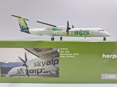 Air Canada EXPRESS Bombardier Dash 8 Q400. 1/200 scale by