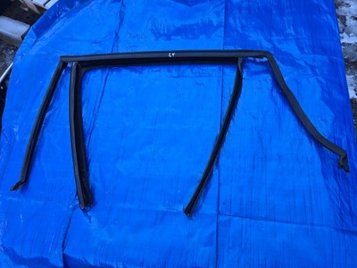 Skoda kamiq 2023 r 1.5 tsi 110kw прокладка скло лівий задня 658839431d фото №1