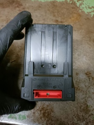 Модуль mówy renault p820006159 фото №1