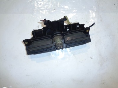 AUDI A3 8L ZAMEK KLAPY TYŁ 8D9827565H