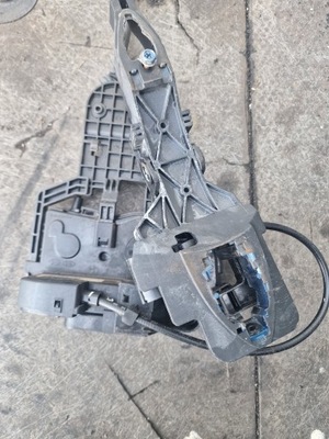 Kia venga замок дверь левый задняя 81410-1p000 фото №1