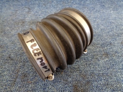 Патрубок шланг труба turbo 04627073ac fiat freemont 2.0 16v m-jet фото №1