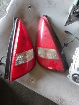 Лампа задняя suzuki liana фото №1