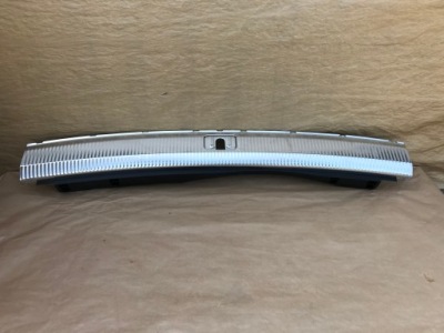 Защита накладка багажника audi a8 d4 4h0863471 фото №1