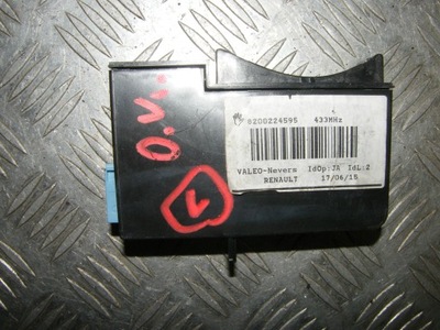 Зчитувач карти карта laguna ii espace iv vel satis фото №1