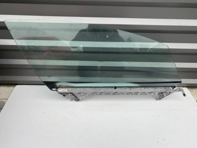 Стекло правая aston martin rapide фото №1