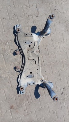 Підрамник перед volvo v50 фото №1