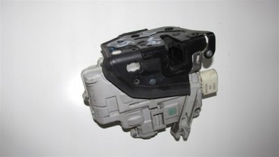 Замок дверь правый задняя 3c4839016 audi q7 4l 05-15 фото №1