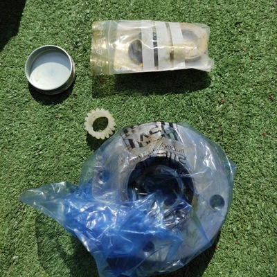 Ступиця задня колеса opel corsa d e adam 95517150 фото №1