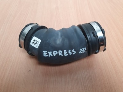 Труба воздухозаборник wąż duster ii renault express ii 1.5 dci 165758477r 165752306r фото №1