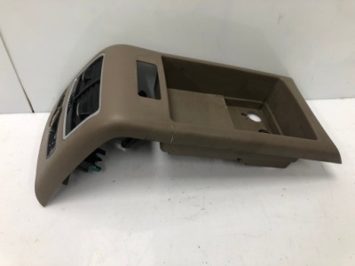 Решітка обдув задня тунель audi a6 c6 4f0863244c фото №1