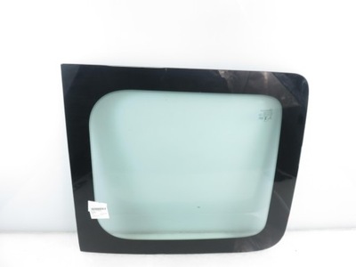 Стекло правая задняя opel vivaro a фото №1