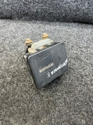 Mitsubishi outlander 2 ii 2.0 di-d насос abs 4670a336 фото №1