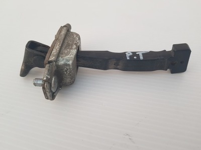 Обмежувач двері правий задня kia sportage iii 10-15 фото №1