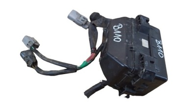 Коробка запобіжників daihatsu terios i 82661-87405 фото №1