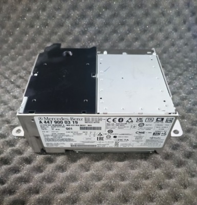 A4479000319 mercedes v-kl w447 радіо навігація фото №1