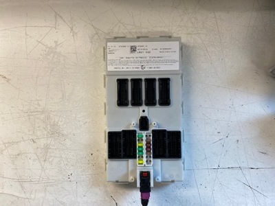 Bmw i3 коробка модуль bsi 8736965 фото №1