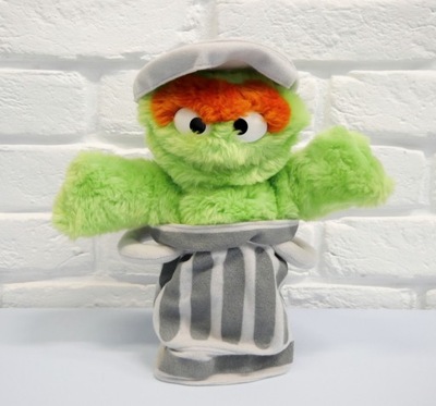 DISNEY _the MUPPETS-OSCAR__dł 30cm PACYNKA