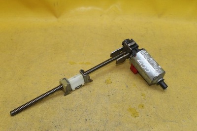 Моторчик сиденье правый перед pacifica i фото №1