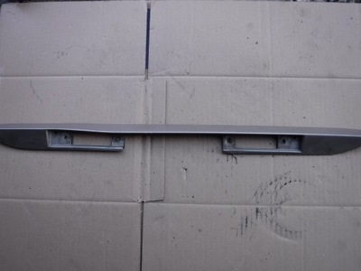 Mercedes-benz оригінальний номер a1696830310 кронштейн кришки багажника фото №1