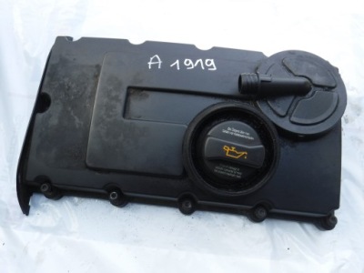 Крышка клапанов audi a3 8p 2.0 tdi фото №1