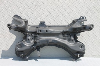 Подрамник подрамник toyota verso 1.8 valvematic 09-18 фото №1