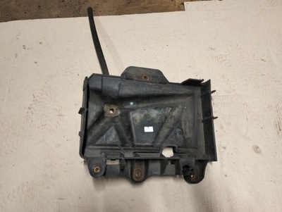 Кронштейн аккумулятор skoda rapid 6r0915331c фото №1