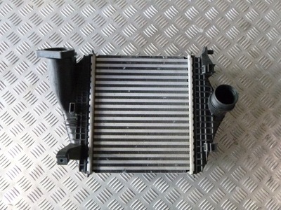 Audi q8 rs, urus радиатор воздуха левая фото №1