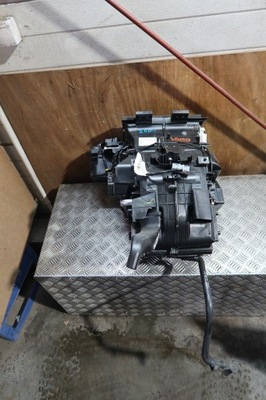 Отопитель воздуходувка clio v 272703658r фото №1