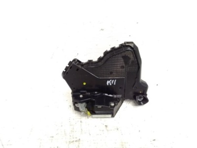 Lexus ct 200h 2013 левая сторона замок дверь передних фото №1