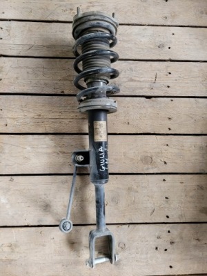 Амортизационная стойка амортизатор левый alfa romeo giulia фото №1