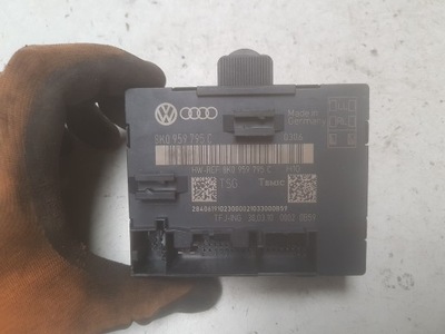 Audi a4 b8 08-11r модуль двері правий задня фото №1