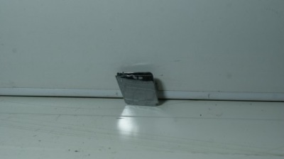 Mercedes r107 sl slc накладка напрямна скло двері хром 1077201415 фото №1