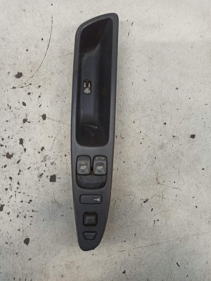 Volvo v40 01r lift перемикач вікон 30889749 фото №1