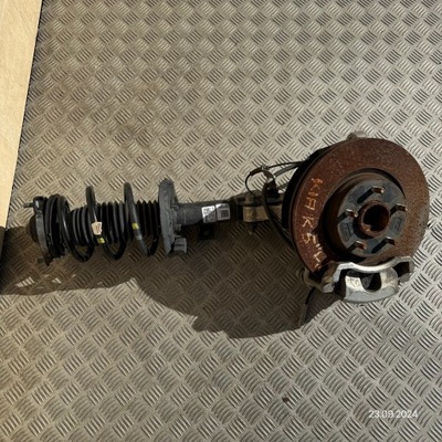 Поворотний кулак передня ліва kia k5 фото №1