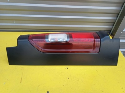 Nissan nv300 trafic iii лампа задня ліва фото №1
