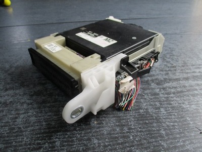 Модуль bsi toyota chr 89221-f4030 82730-f4010-b фото №1